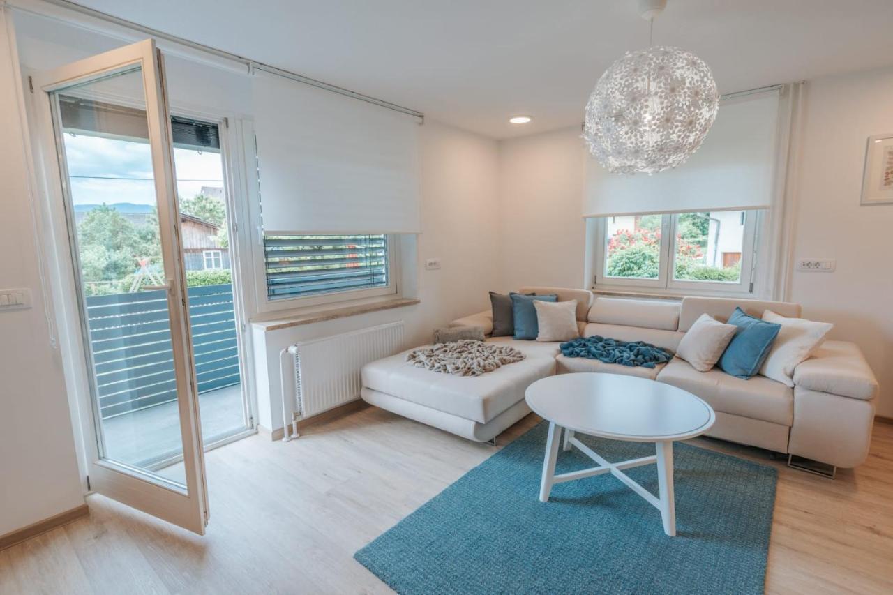 Apartma Lamberger Zirovnica Exteriér fotografie
