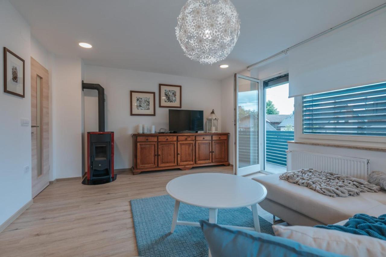 Apartma Lamberger Zirovnica Exteriér fotografie