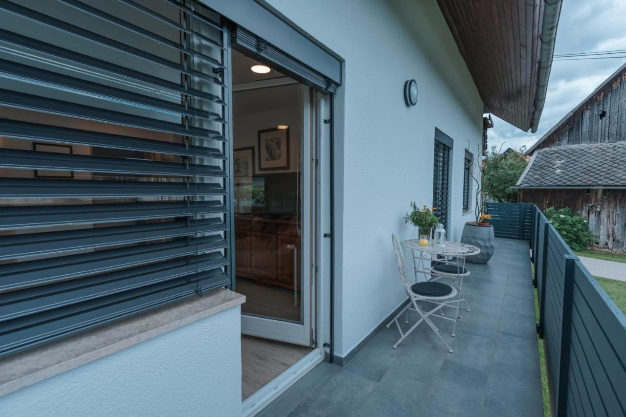 Apartma Lamberger Zirovnica Exteriér fotografie