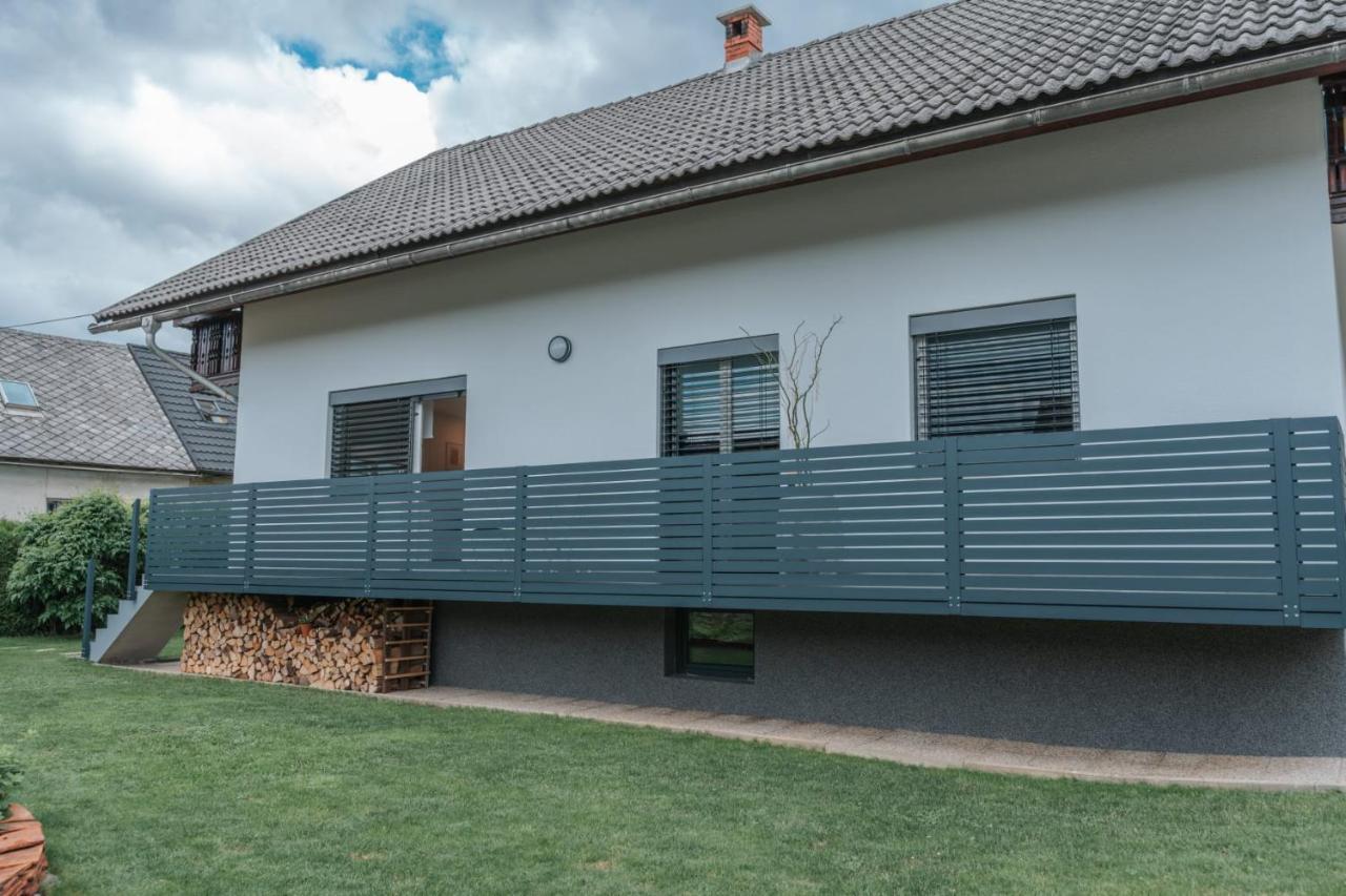 Apartma Lamberger Zirovnica Exteriér fotografie